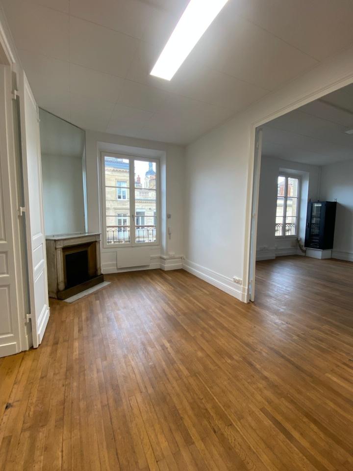 Bureau Bordeaux 110m² Location bureau Bordeaux Gironde OLBUR2530262 6